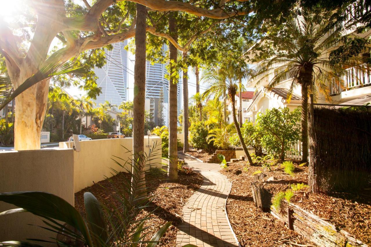 Hotel Surfers Tradewinds Gold Coast Exterior foto